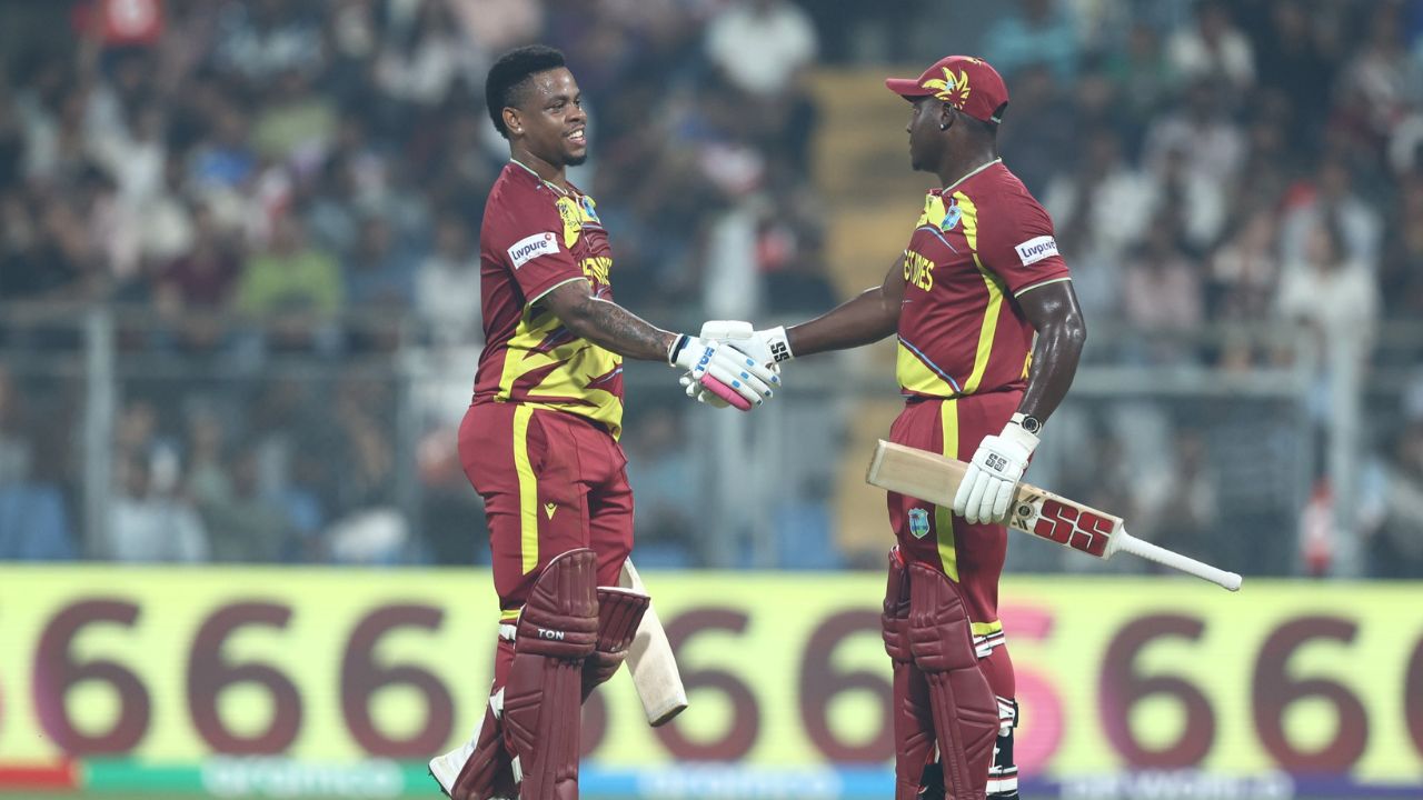 West Indies vs Zimbabwe सामन्यात षटकारांचा पाऊस! चाहते मोजतच राहिले…T20 विश्वचषकात झाला एक मोठा विक्रम