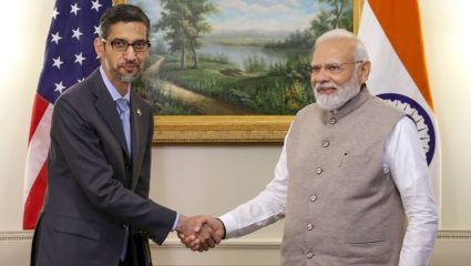भारतात आल्यानंतर Sundar Pichai यांची मोठी घोषणा! Google भारतात करणार १.२५ लाख कोटी रुपयांची गुंतवणूक