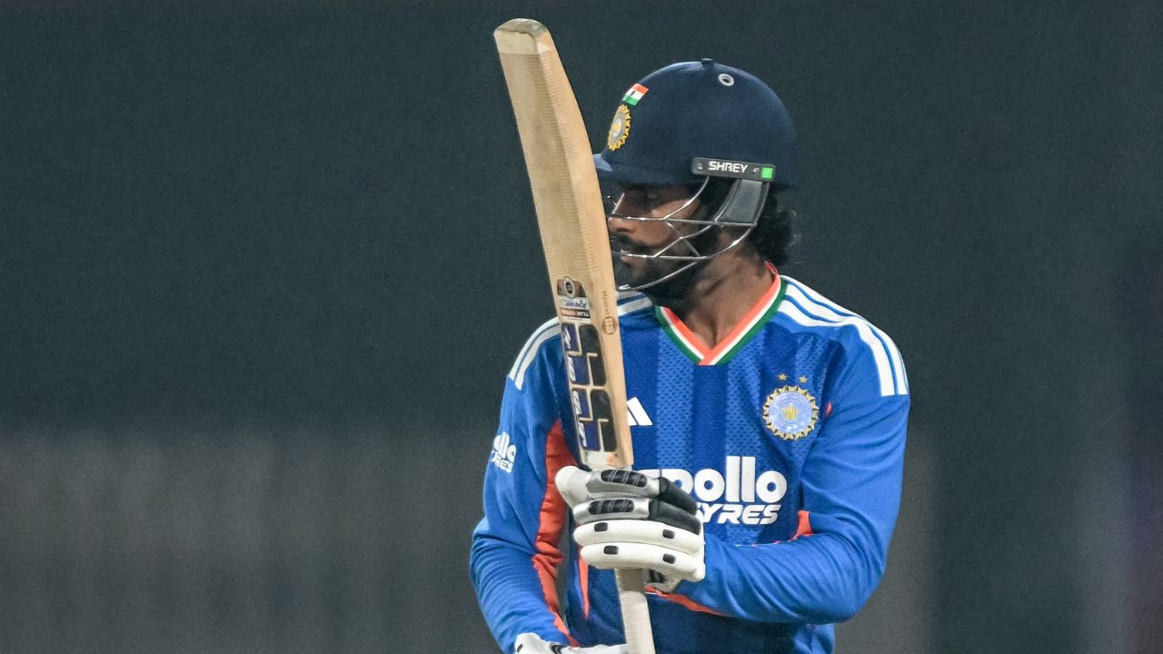 IND vs USA : तिलक वर्माचा दमदार कमबॅक! फक्त बॅटने नाही तर बाॅलने घातला धुमाकुळ, वाचा सामन्याचा अहवाल