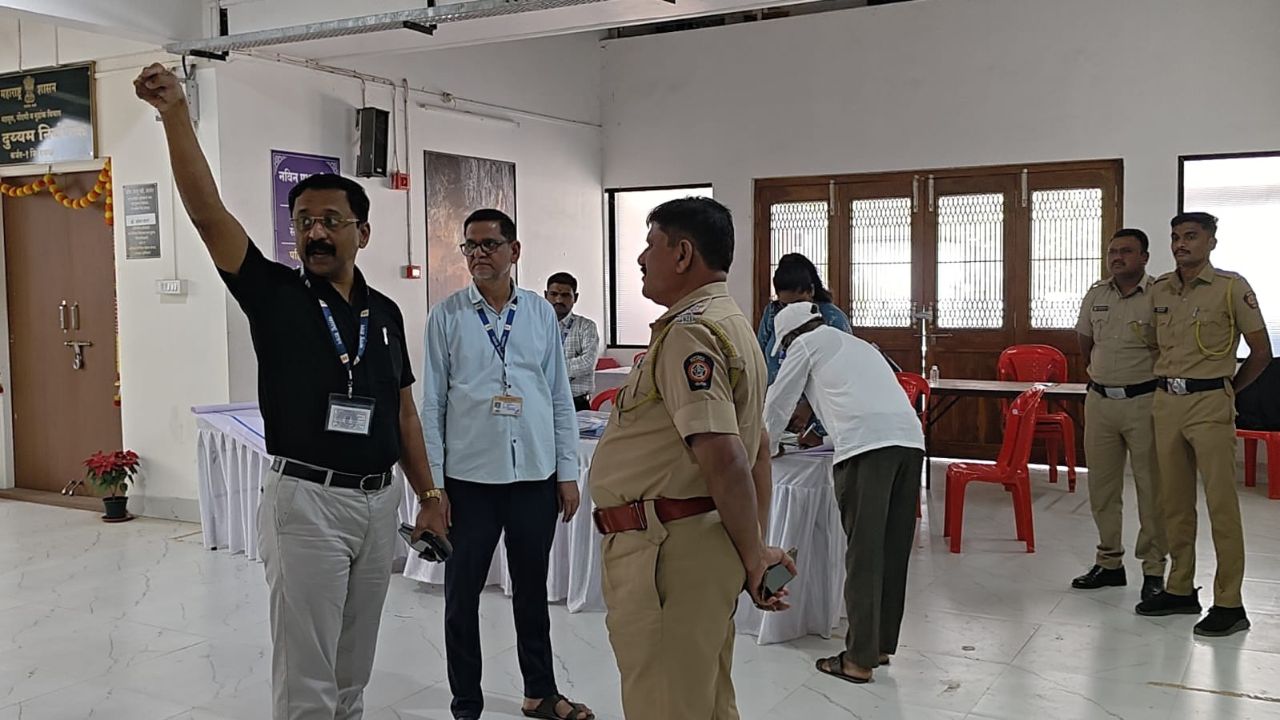 Karjat Election 2026: कर्जतमध्ये 12 टेबलावर होणार मतमोजणी! कोणाचे नशीब उघडणार? प्रशासकीय भवनात जय्यत तयारी