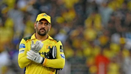 IPL 2026 च्या आधी MS Dhoni चा ताण वाढला, मिळाली सरकारी नोटीस! जाणून घ्या संपूर्ण प्रकरण