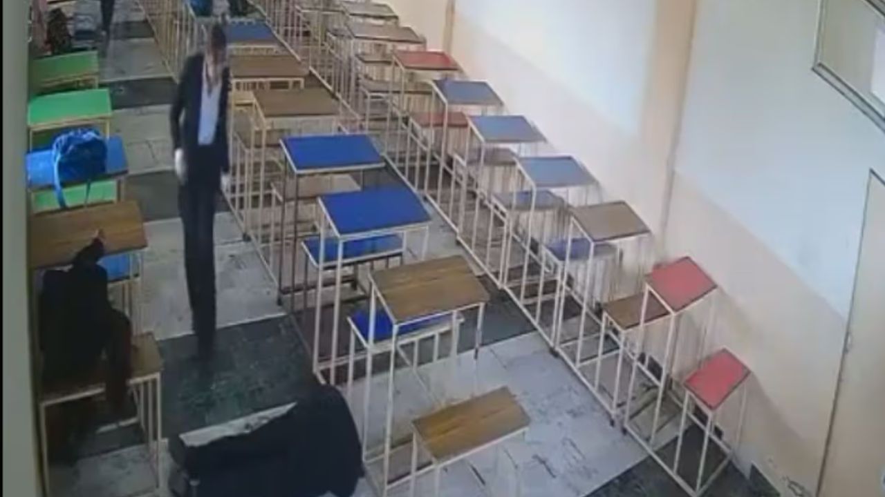 वर्गातच थरार! लॉ स्टुडंटने आधी विद्यार्थिनीवर झाडली गोळी, नंतर ३ सेकंदात स्वतःलाही संपवलं; अंगावर शहारे आणणारा Video समोर