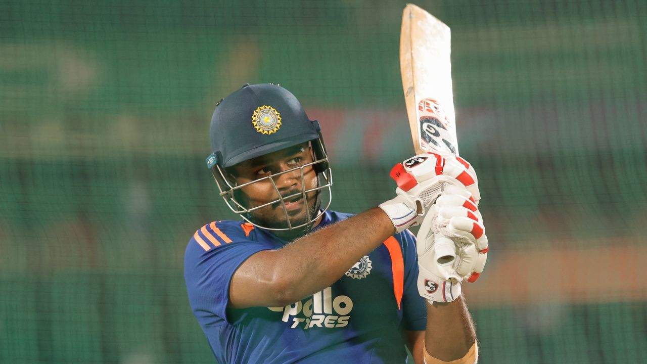 IND vs NAM : संजू सॅमसनकडे शेवटची संधी! अभिषेकला रुग्णालयातून डिस्चार्ज, कशी असणार भारतीय संघाची Playing 11