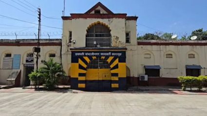 Crime News: जन्मठेपेचा कैदी खुल्या कारागृहातून फरार! कुख्यात बबला टोळीतील सदस्याचे फिल्मी स्टाईल पलायन