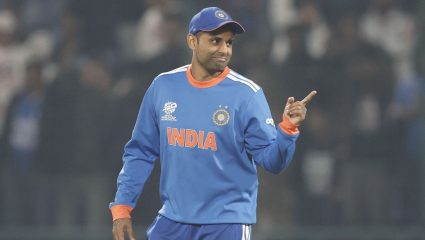 IND vs NAM : सूर्यकुमार यादवने पाकिस्तानला दिले मोठे आव्हान, फलंदाजीत काय झाली चूक? वाचा सविस्तर