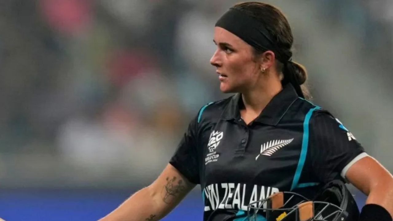 सोफी डिवाइनच्या निवृतीनंतर न्यूझीलंड महिला संघाची कमान या अष्टपैलूकडे! हि खेळाडू करणार टीमचे नेतृत्व