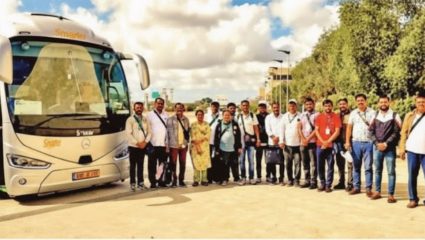 शेतकरी घेणार इस्राईलमध्ये आधुनिक शेतीचे धडे! १० दिवसांचा विशेष अभ्यास दौरा; कृषी अधिकाऱ्यांसह पथक रवाना