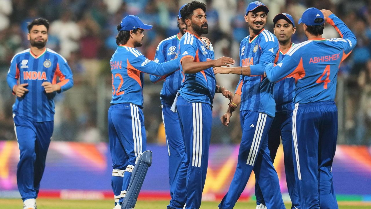 IND vs PAK: पाकिस्तानचा धुव्वा उडवण्यासाठी टीम इंडिया सज्ज; हाय-व्होल्टेज लढतीसाठी भारतीय संघ रवाना