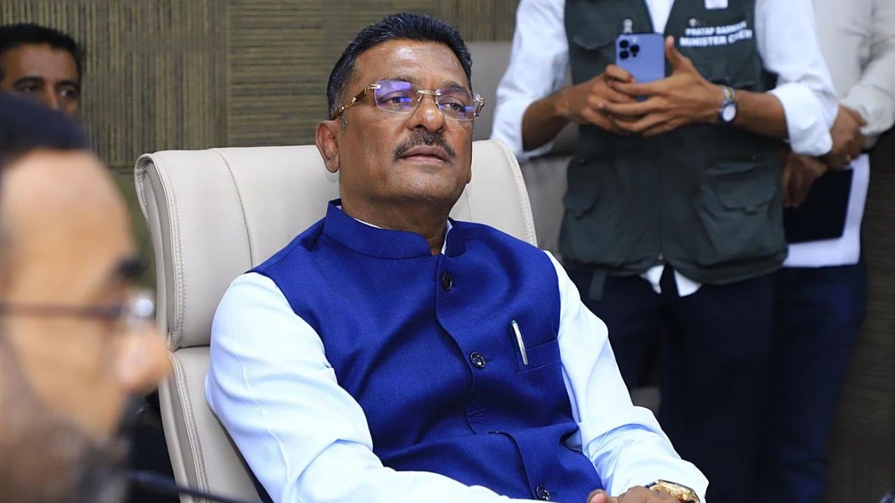 मोठी बातमी! एसटी कर्मचाऱ्यांच्या थकीत हप्त्यांसाठी १०० कोटींचा निधी तातडीने मंजूर; परिवहन मंत्र्यांनी दिली ग्वाही