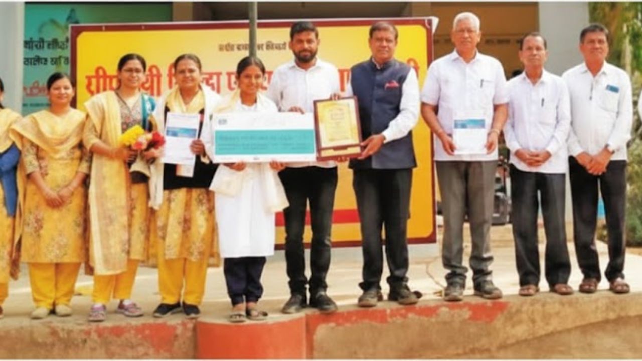 Z.P. School Ganori: जि.प. गणोरी शाळेची राष्ट्रीय स्तरावर झेप; पर्यावरणपूरक कुंड्या प्रकल्पाचा नागपुरात सन्मान