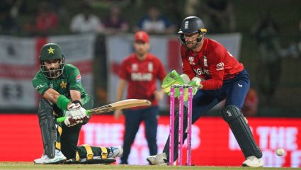 PAK vs ENG Live Score: पाकिस्तानने इंग्लंडसमोर ठेवले १६५ धावांचे लक्ष्य, साहिबजादा फरहानची ६३ धावांची खेळी