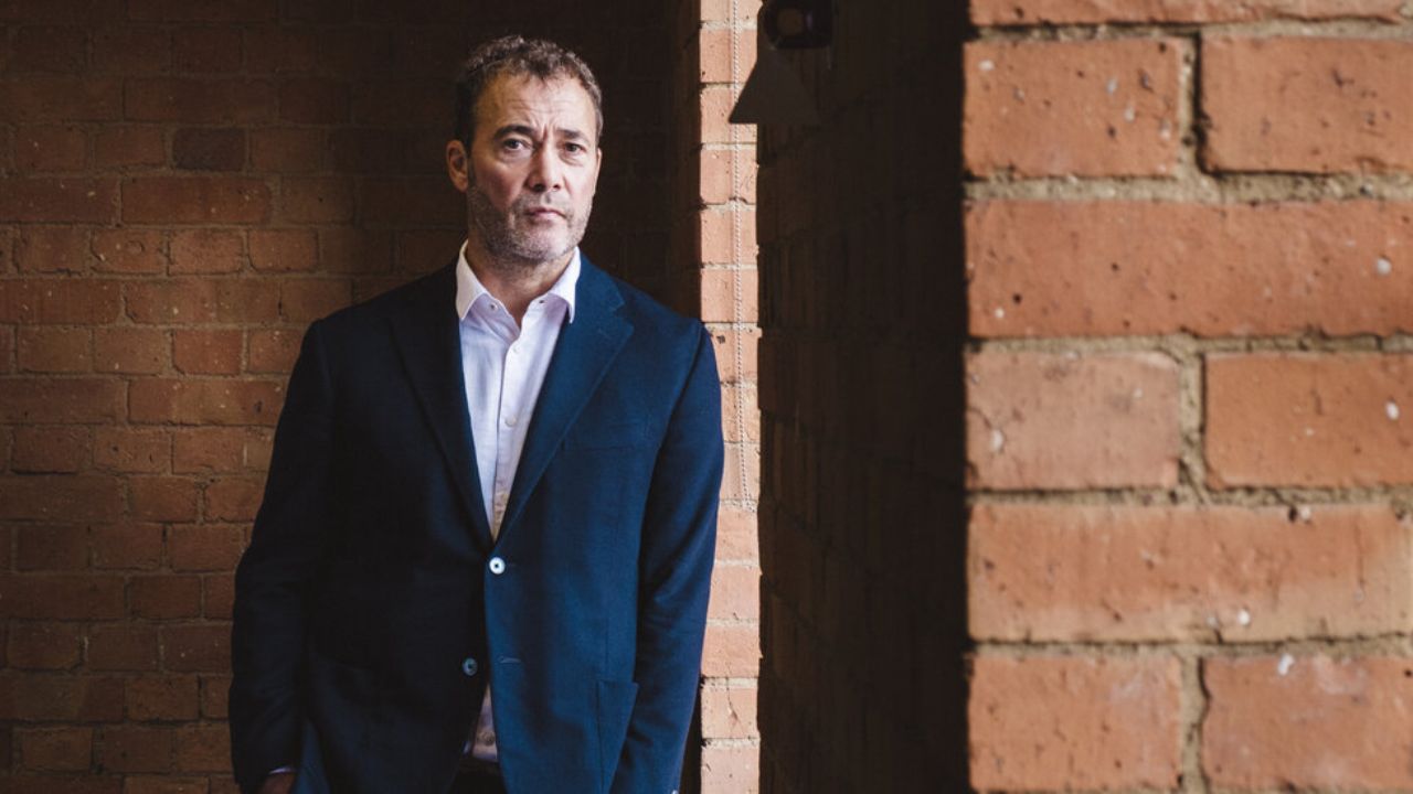 पत्रकारितेच्या इतिहासातील ‘ब्लॅक वेनस्डे’! 300 पत्रकारांना घरचा रस्ता दाखवल्यानंतर CEOचा राजीनामा; Washington Postमध्ये धुमाकूळ