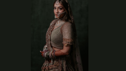 ब्लाऊजचे खास डिझाईन