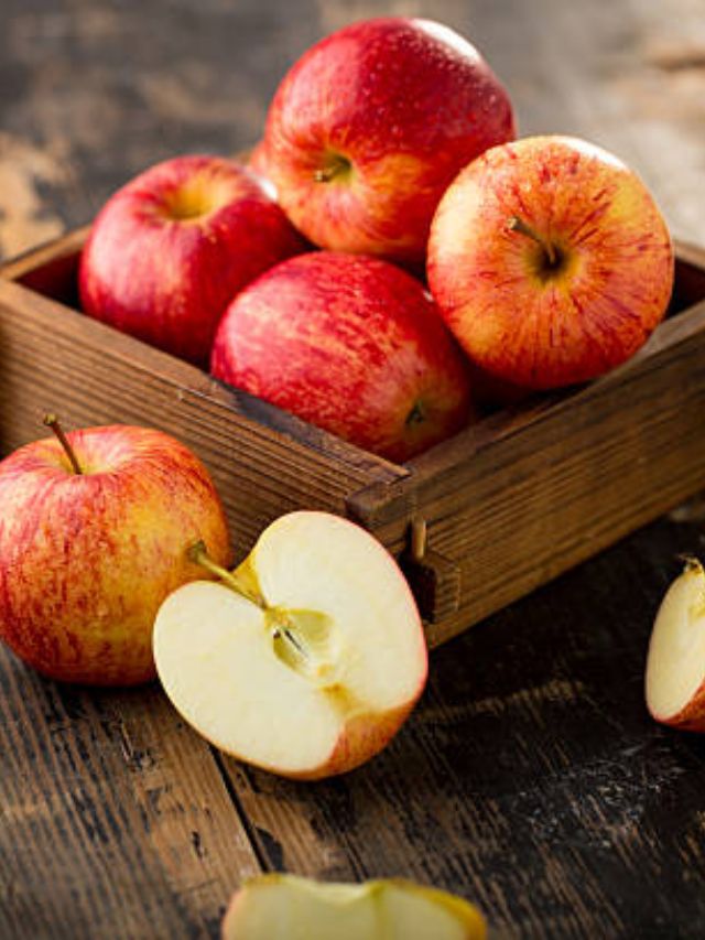 सफरचंद खाल्ल्याने शरीराला कोणते विटामिन मिळते