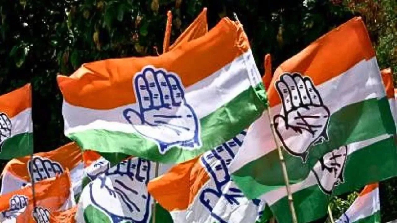 पुणे जिल्हा परिषद काँग्रेसमुक्त; पराभवानंतर संघटना बांधणीसाठी तालुकास्तरीय दौरे सुरू