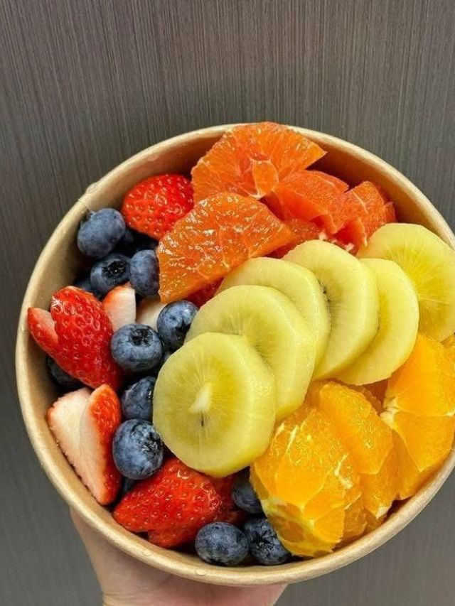 ताक की मठ्ठा उन्हाळ्यात नेमकं फायदेशीर काय ? (Copy)