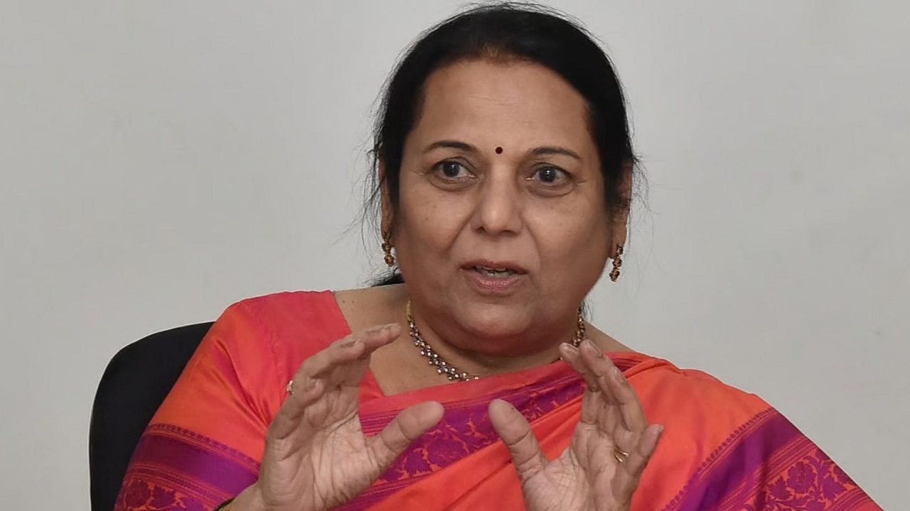 आसावरी जगदाळे यांना शासकीय सेवेत सामावून घेण्याचा निर्णय; नीलम गोऱ्हेंनी मानले एकनाथ शिंदेंच्या निर्णयाचे आभार