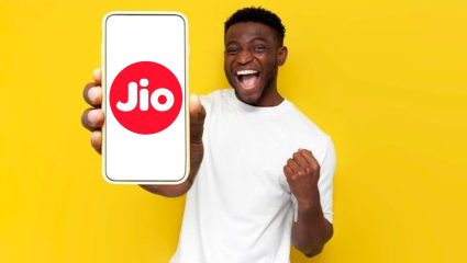 Jio Recharge Plan: फ्री T20 वर्ल्ड कप स्ट्रीमिंगसह मिळवा अनलिमिटेड इंटरनेट…. रिचार्ज प्लॅनमध्ये मिळणार ‘हे’ बेनिफिट्स