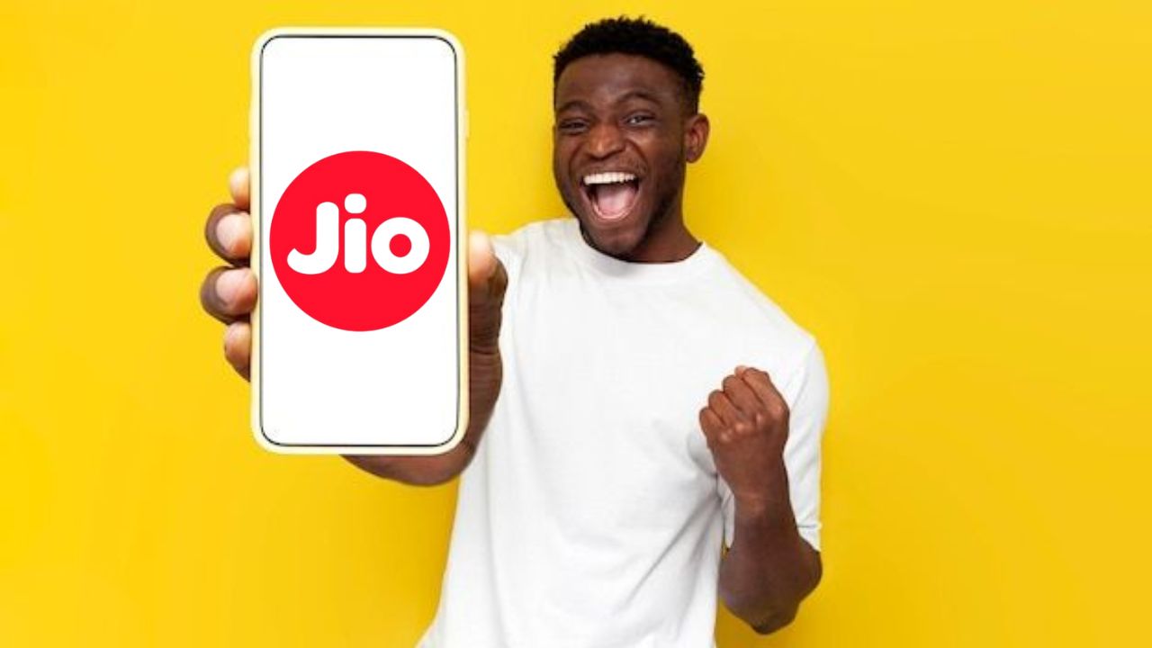 Jio Recharge Plan: फ्री T20 वर्ल्ड कप स्ट्रीमिंगसह मिळवा अनलिमिटेड इंटरनेट…. रिचार्ज प्लॅनमध्ये मिळणार ‘हे’ बेनिफिट्स