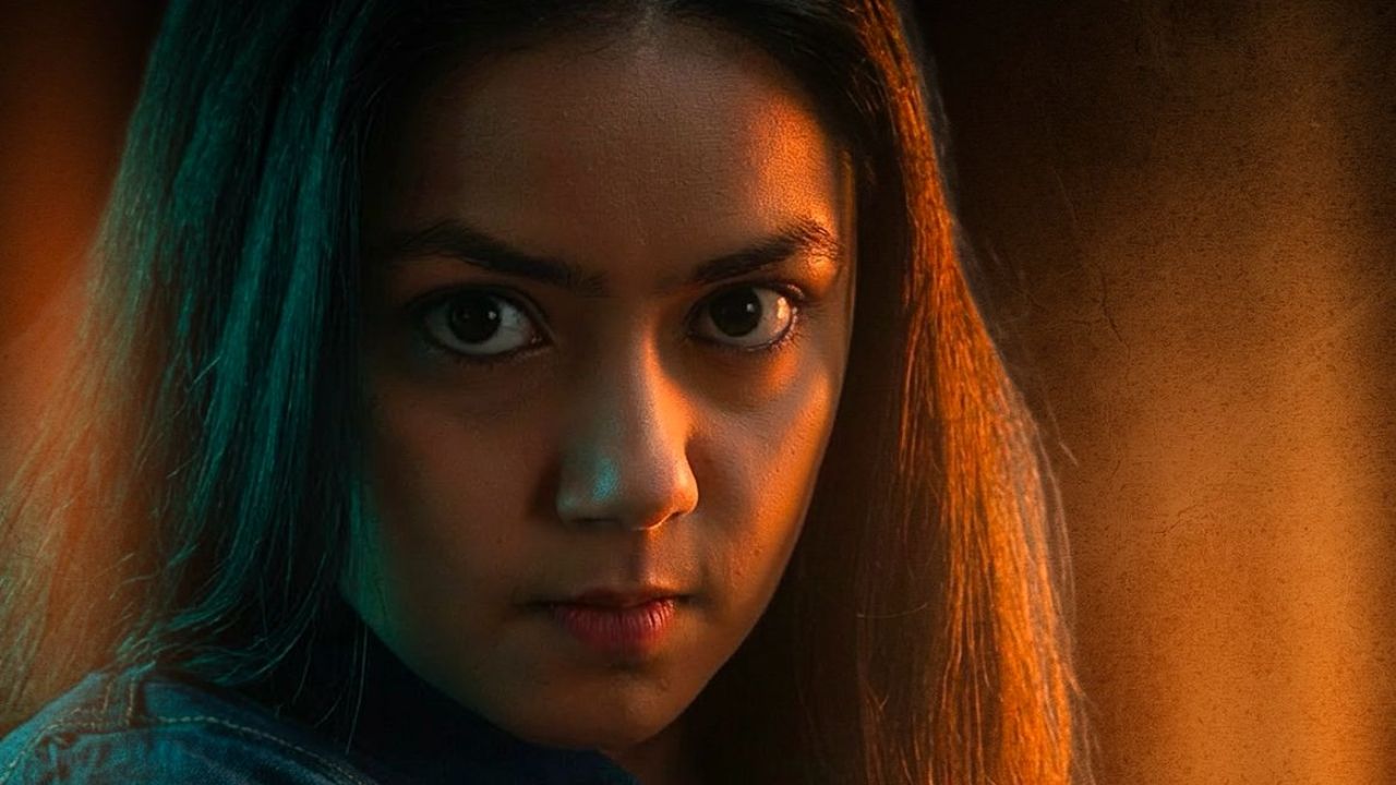 संविधानाची ताकद आणि अन्यायाविरोधातील लढा; ‘कलम का बादशाह’ मधून मोनालिसा बागलचा दमदार कमबॅक!