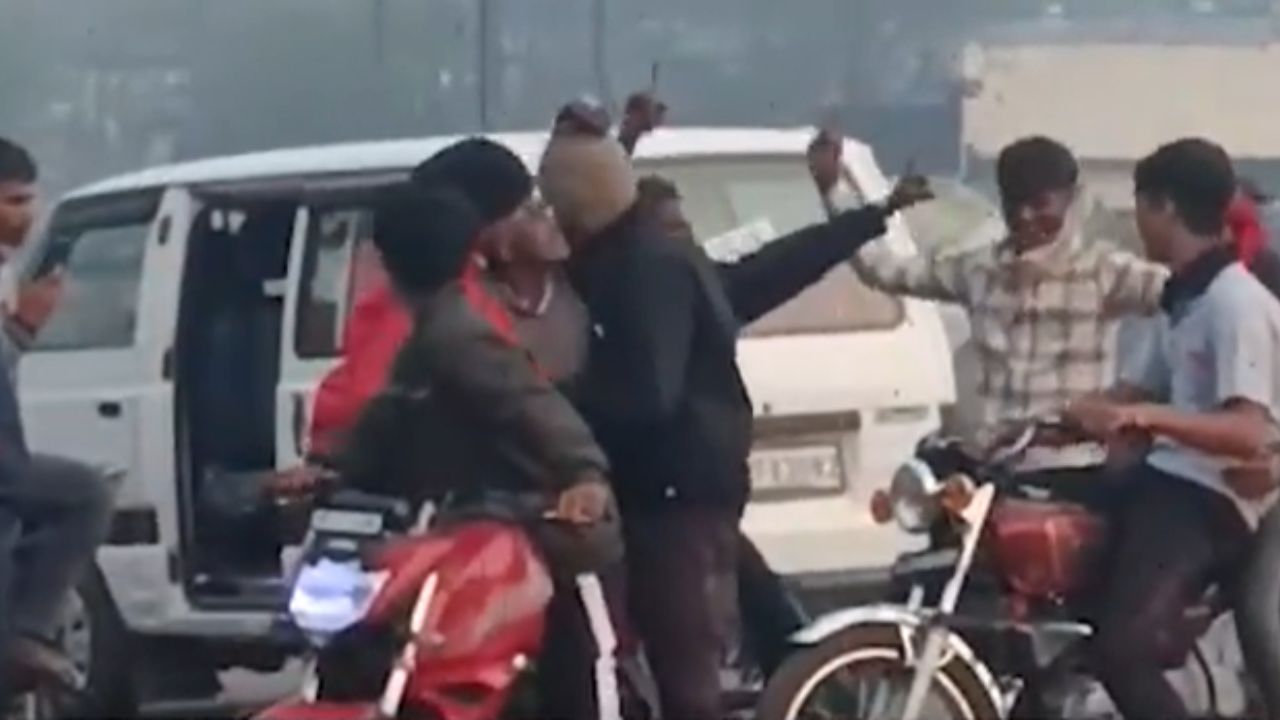 Kolhapur : हुल्लडबाजीचा कळस ,पोलिसांची कारवाई कधी?