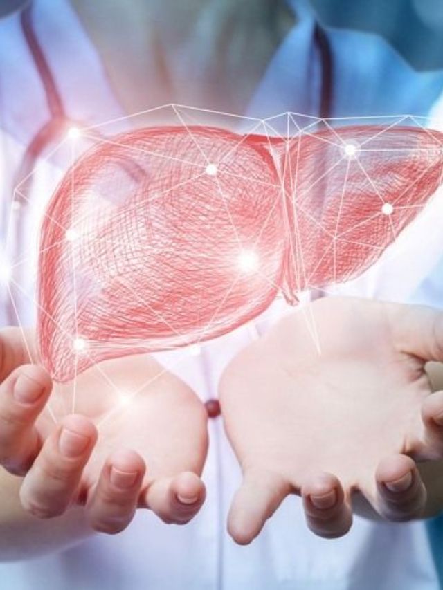 लिव्हर खराब होण्यामागे या सवयी आहेत कारणीभूत