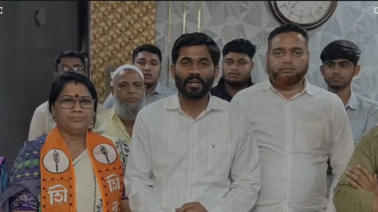 Karjat News: इथे माणुसकी जिंकली! मुस्लिम बालकावरील उपचारासाठी हिंदू तरुणाचा पुढाकार…