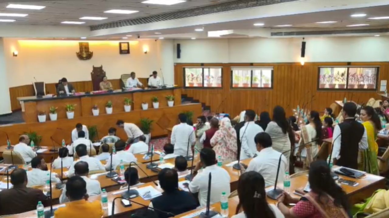 Mira Bhayander News : महासभेत करदरामध्ये फेरफार ; भाजपाला मिळाला घरचा आहेर