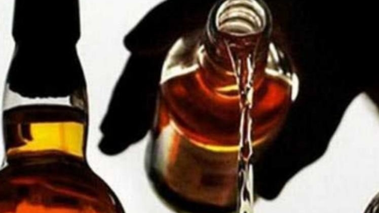 Washim News :ब्रह्मीमध्ये महिलांचा ऐतिहासिक कौल; दारूविक्री परवाना रद्द करण्याच्या बाजूने स्पष्ट मत