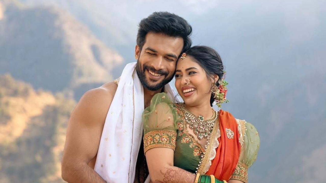 मोठमोठ्या दिग्गजांपासून ते लहानमोठ्या चाहत्यांपर्यंत, सगळ्यांनी त्या दोघांना मनभरून शुभेच्छा दिल्या आहेत. 