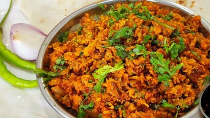 Recipe : शेंगाच नाही तर फुलेही आहेत पोषकतत्वांचा साठा; घरी जरूर बनवा गावराण स्टाईल मसालेदार ‘शेवग्याच्या फुलांची भाजी’