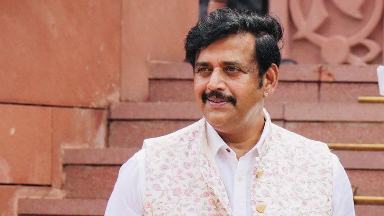 रवि किशनने बजेट 2026वर व्यक्त केली समाधानाची भावना; प्रतिक्रिया देत म्हणाले,”सरकारने चित्रपट उद्योगाचाही…”