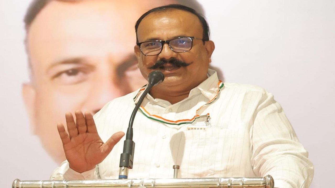 देशात दोन विचारधारांची लढाई, काँग्रेसची विचारधारा संविधानवादी तर भाजपची…; हर्षवर्धन सपकाळांची टीका