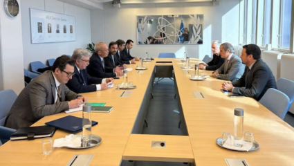 US च्या युद्ध घोषणेनंतर इराण-रशिया-चीनने कसली कंबर! IAEA प्रमुखांसोबत बंद दाराआड Meeting, अणु करार की युद्ध?