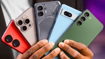 Union Budget 2026: स्मार्टफोन्स, टॅब्लेट्स होणार स्वस्त! अर्थमंत्र्यांनी केली घोषणा, ग्राहकांमध्ये आनंदाचे वातावरण