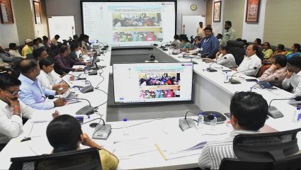 Dharashiv News: सखी सेंटरमार्फत महिला व बालकांची १२५ प्रकरणे निकाली; ६८० बचत गटांना ३३ कोटींचा मिळाला आर्थिक आधार