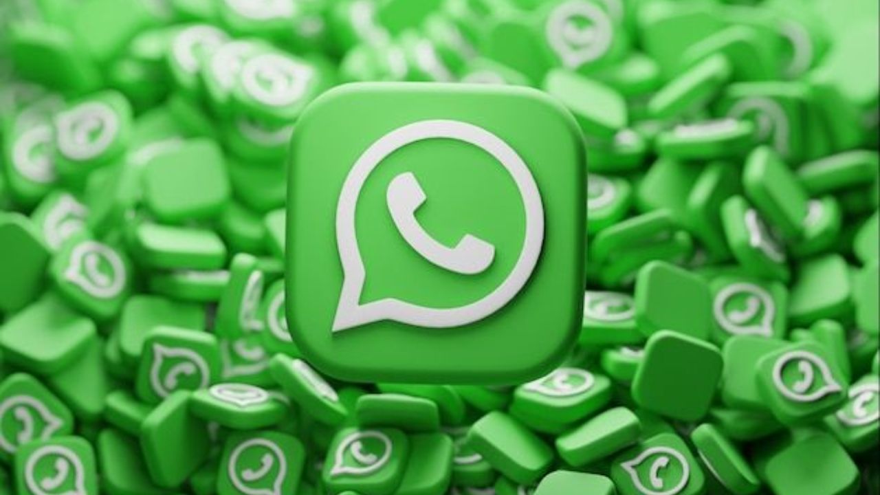 WhatsApp Update: मेसेजिंग प्लॅटफॉर्ममध्ये आलं भन्नाट फीचर… नवीन मेंबर्सही वाचू शकतील ग्रुपमधील जुने चॅट्स, कसं? जाणून घ्या