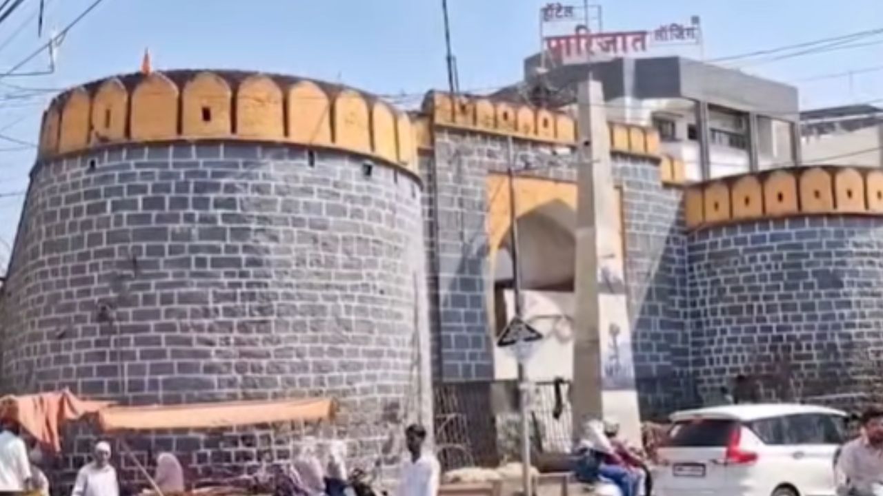 Ahilyanagar :  400 वर्ष जुनी माळीवाडा वेस वाचणार; पुरातत्त्व विभागाने दिला अहवाल