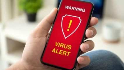 तुमचे Android डिव्हाईस सुरक्षित आहे का? नव्या त्रुटीमुळे हॅकर्स 1 मिनिटात चोरू शकतात फोनमधील डेटा, यूजर्सची चिंता वाढली