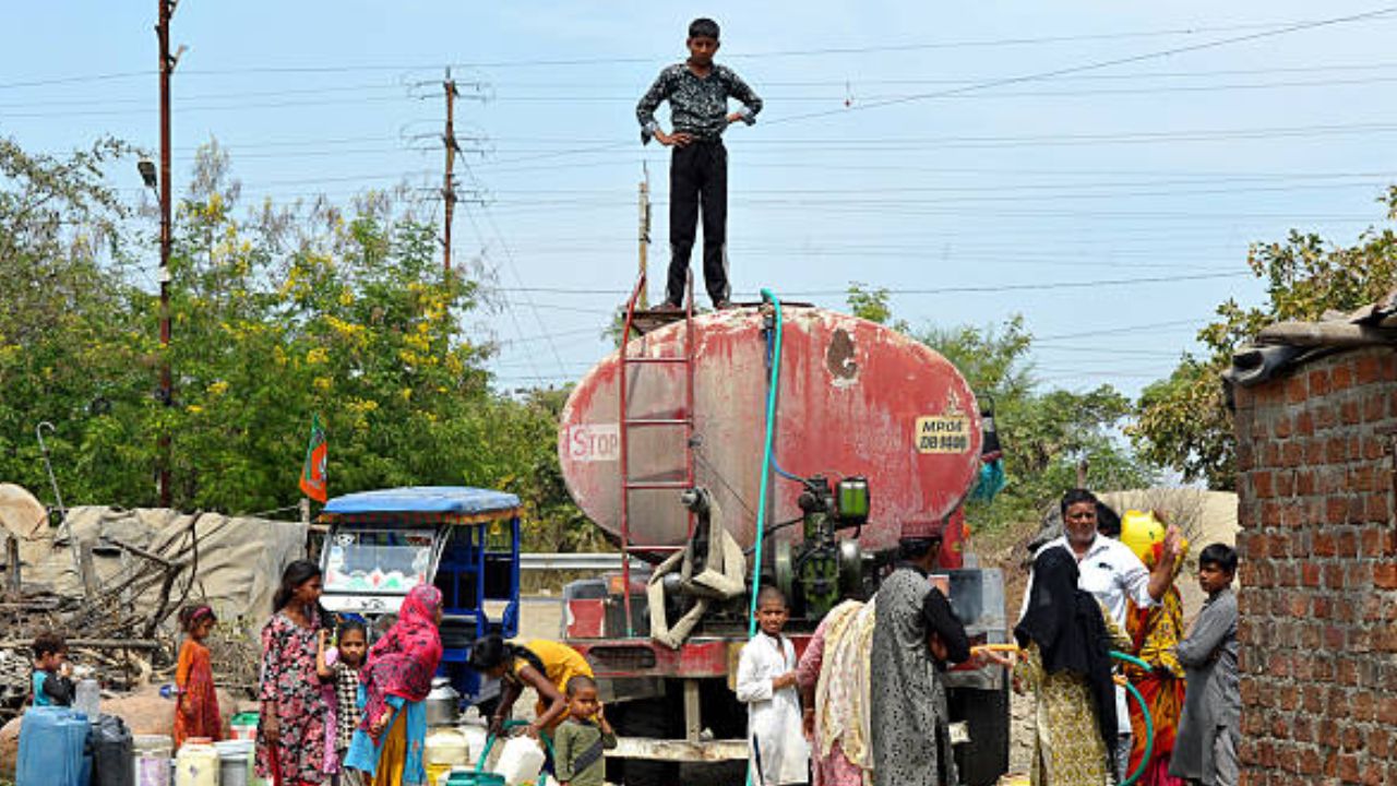 धरणे भरले तरीही हिंगोलीत पाणीटंचाईचे सावट; थकबाकीमुळे शहरांचा पाणीपुरवठा धोक्यात