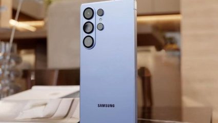 नवा Galaxy S26 Ultra खरेदी करताय? थांबा… प्रायव्हसी डिस्प्ले यूजर्ससाठी ठरलाय डोकेदुखी, नेमकं काय आहे प्रकरण?