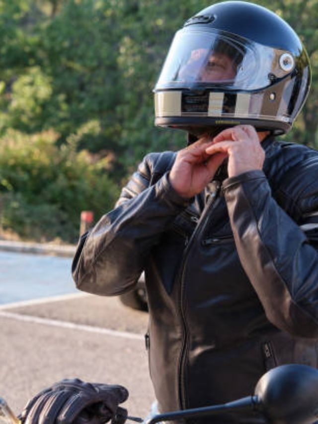 तुम्ही तुमचे हेल्मेट किती वर्ष वापरू शकता?