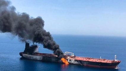 Iran Israel युद्धात भारताचा बळी! ओमानच्या तेल टँकरवरील हल्ल्यात तरुणाचा दुर्दैवी मृत्यू, संपूर्ण देशात खळबळ