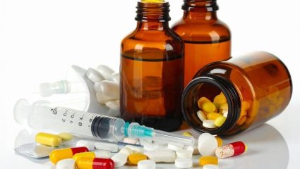 India’s Pharmaceutical Industry: ‘औषधनिर्माण’ उद्योगात भारताचा जगभरात बोलबाला; जागतिक स्तरावर तिसऱ्या क्रमांकावर