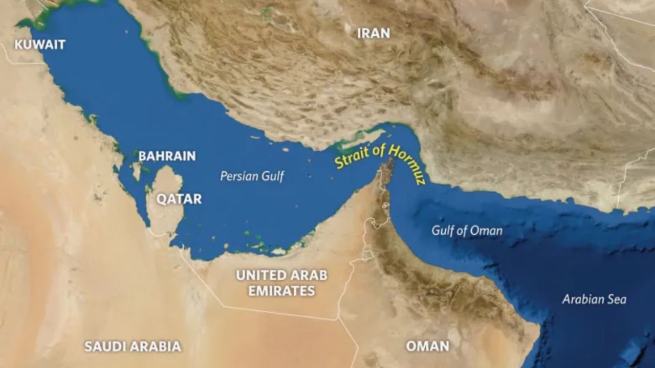 Strait of Hormuz: इराणने कापली जगाची ‘लाईफलाईन’! ‘या’ देशांच्या गळ्याभोवती आवळला होर्मुझचा फास; विश्वावर आर्थिक मंदीचं सावट