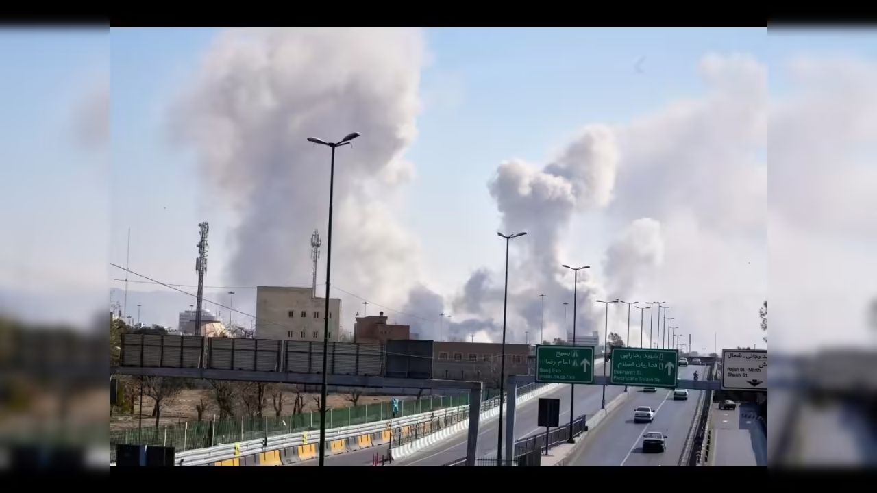 World War 3: ‘तेहरानमध्ये आग आणि विनाश!’ इस्रायलच्या 80 फायटर जेट्सचा इराणवर महाविध्वंसक प्रहार