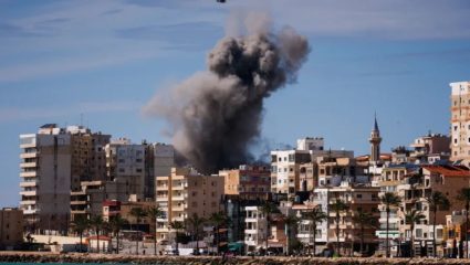 Lebanon War: हिजबुल्लाहच्या अस्तित्वावरच गदा? लेबनॉनचा 10% भूभाग गिळंकृत करणार, इस्रायली संरक्षण मंत्र्यांचा आश्चर्यकारक दावा