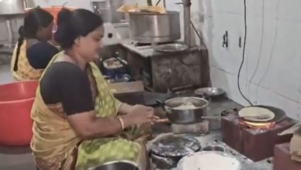 Latur News : लातूरमध्ये गॅस सिलिंडरचा तुटवडा; गॅसअभावी हॉटेलमध्ये पेटल्या चुली