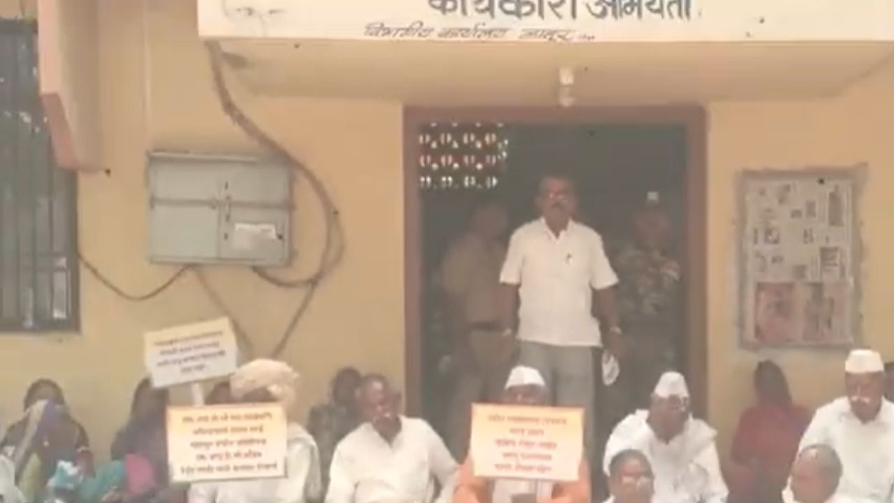 Latur News : अधिकारी फोन उचलत नाहीत! लातूरमध्ये सोयी-सुविधांसाठी ग्रामस्थांचा संताप