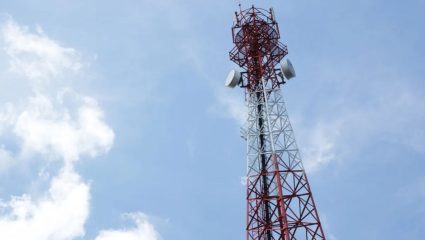 LPG Supply Shortage: गॅस टंचाईमुळे मोबाईल नेटवर्क गायब होणार? ५ मार्चपासून टॉवर कंपन्यांचा गॅस पुरवठा बंद